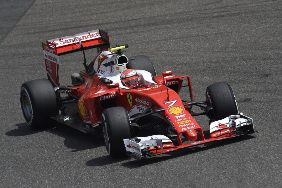  Ferrari SF16-H (667) 2016 года  (фото 8 из 18)
